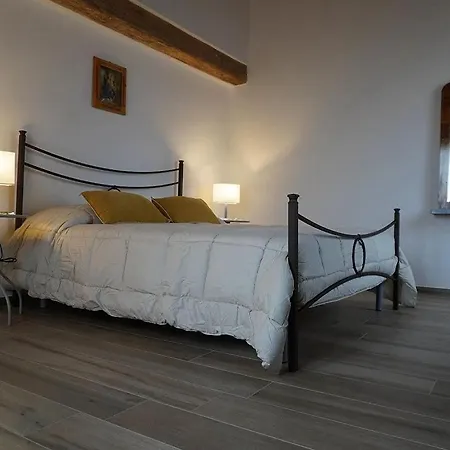 Pitacio Guest house Vicomero